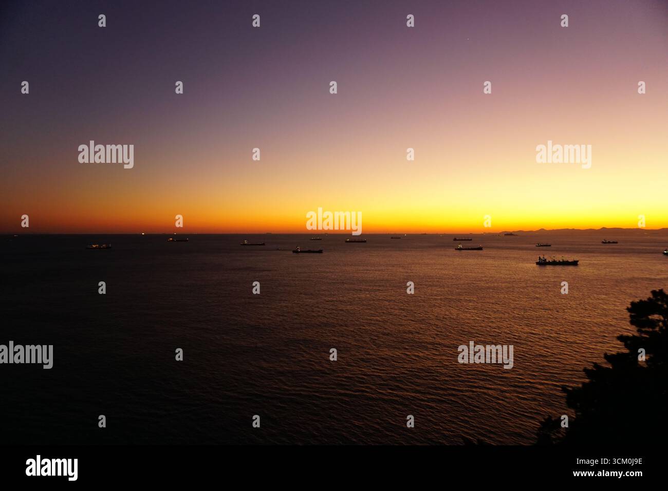 Busan, Südkorea: Blick auf das Meer vom Taejongdae Resort Park aus Stockfoto