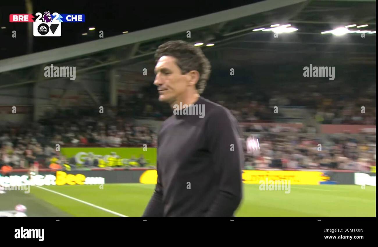 Keith Andrews Brentford Manager nach dem Spiel der Premiere League Brentford-Chelsea am 13. September 2025 im Fernsehen Stockfoto
