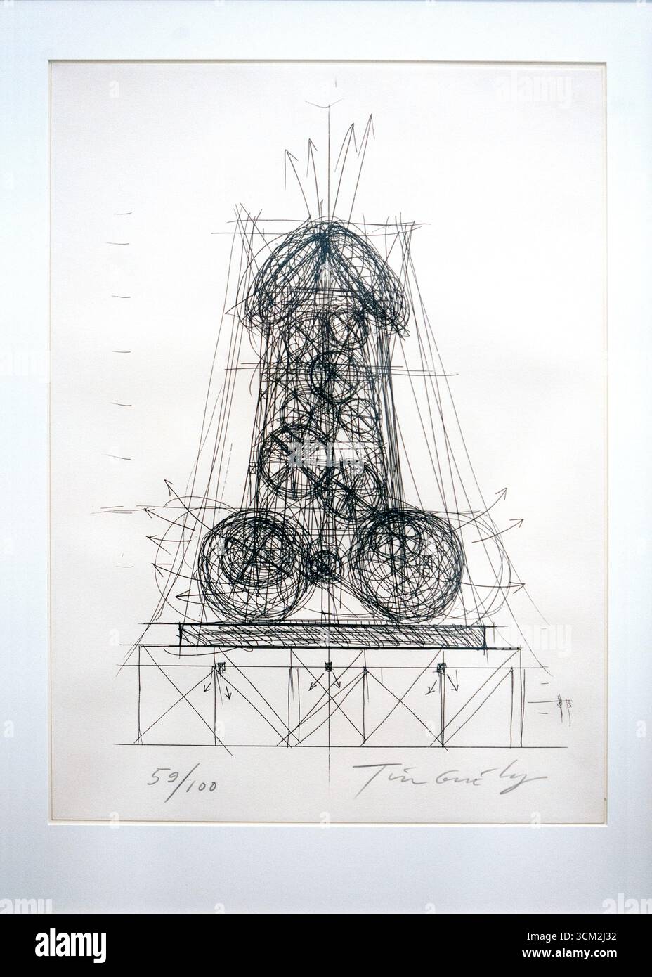 Ausstellungen aus der Jean Tinguely-Ausstellung im Stedelijk Museum Amsterdam, 2016 Stockfoto