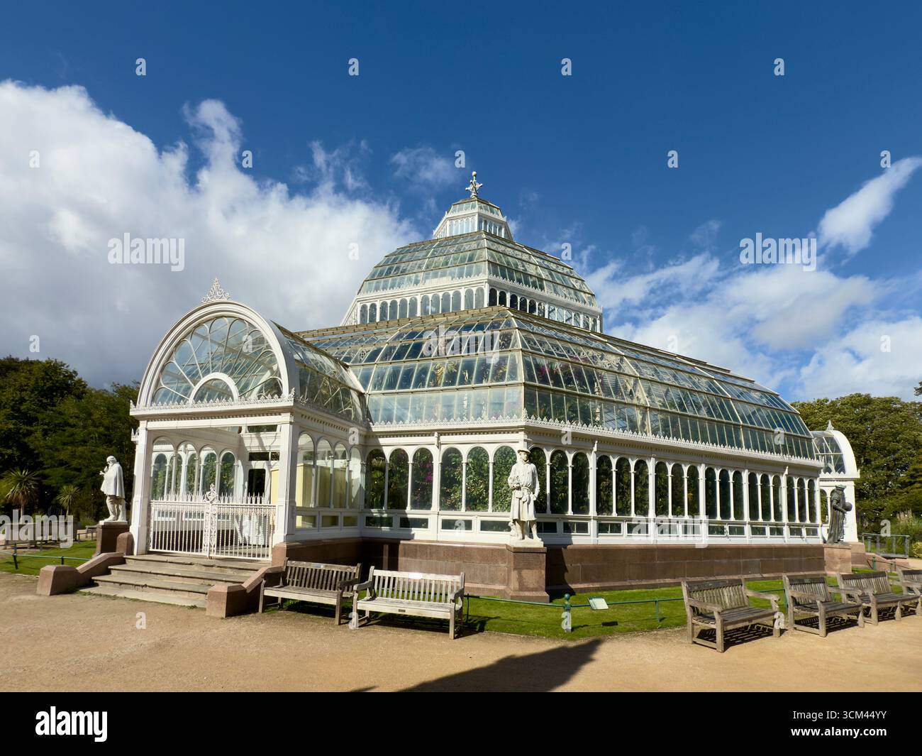 Das Palmenhaus (Gewächshaus) im Sefton Park, Liverpool. Stockfoto