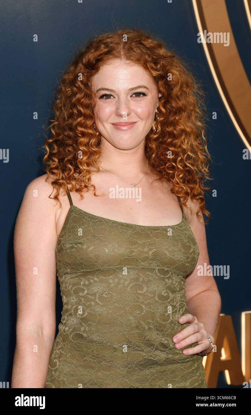 BEVERLY HILLS, KALIFORNIEN - 13. SEPTEMBER: Rachel Stubington besucht Warner Bros Die 77. Primetime Emmy Awards-Nominierten der Television Group feiern bei Stockfoto