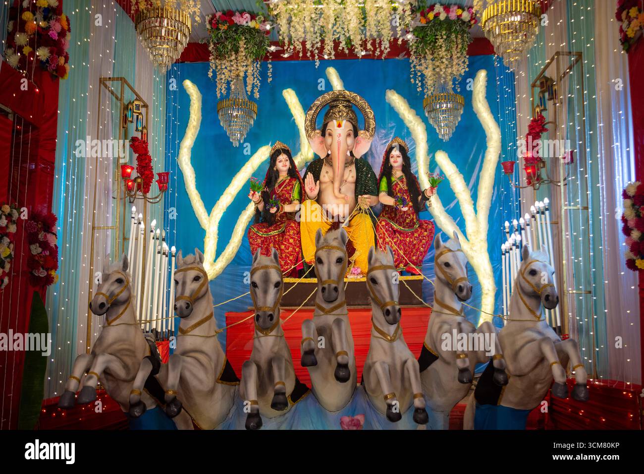 Wunderschöne Skulptur von Lord Ganesh. Happy Ganesh Chaturthi Stockfoto