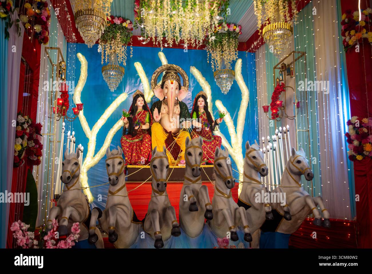 Wunderschöne Skulptur von Lord Ganesh. Happy Ganesh Chaturthi Stockfoto