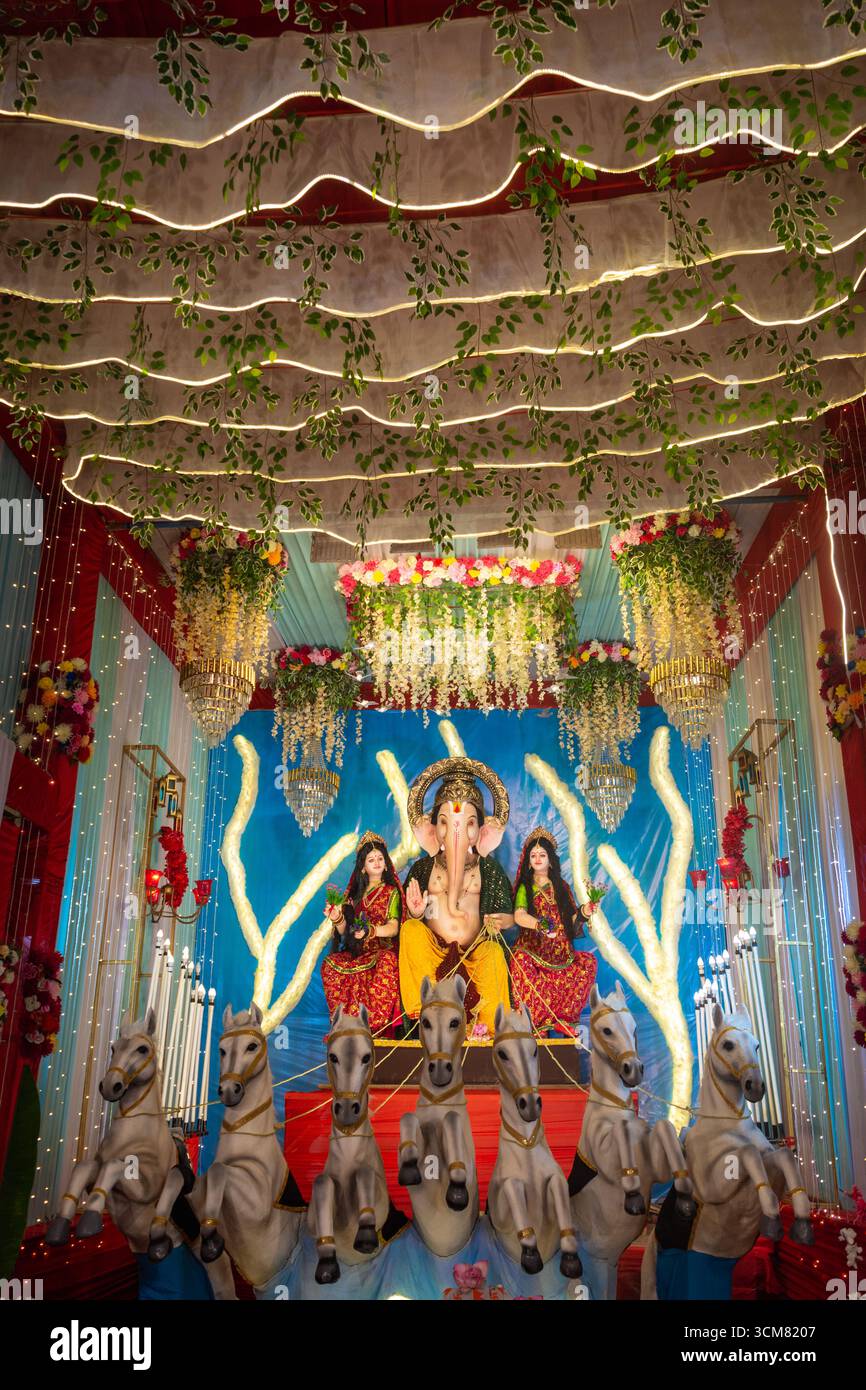 Wunderschöne Skulptur von Lord Ganesh. Happy Ganesh Chaturthi Stockfoto