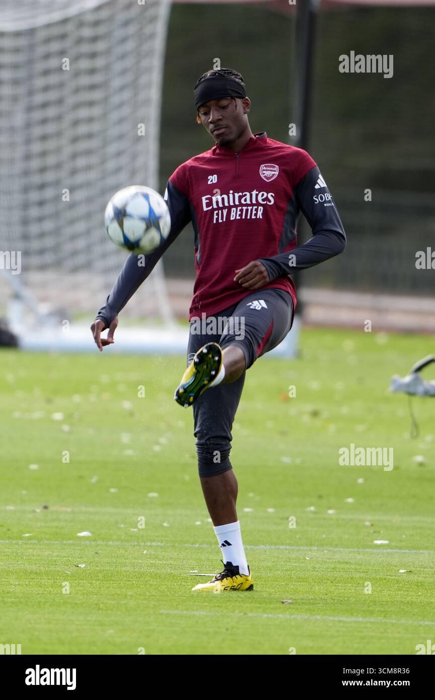 Arsenals Noni Madueke während eines Trainings im Sobha Realty Training Centre in London. Bilddatum: Montag, 15. September 2025. Stockfoto