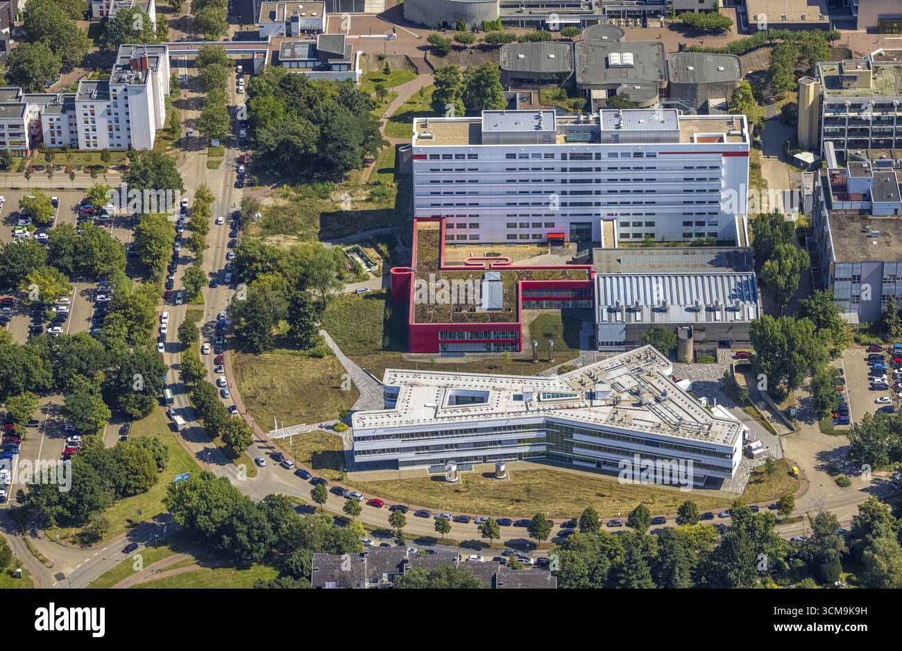 Luftaufnahme, Gebäude des ZSL-Zentrums für synthetische Lebenswissenschaften und präklinisches/medizinisches Gebäude der Heinrich-Heine-Universität in den Bilk-Distri Stockfoto
