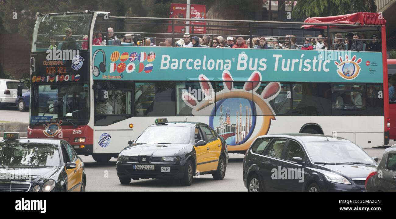 Barcelona Stadtbesichtigung, Stadtbesichtigung, Bus, Bustour, Sightseeing, Barcelona, Katalonien, Spanien, Europa, Stadtbesichtigung, Tourismus, Europa Stadtbesichtigung, Stadttourismus, t Stockfoto