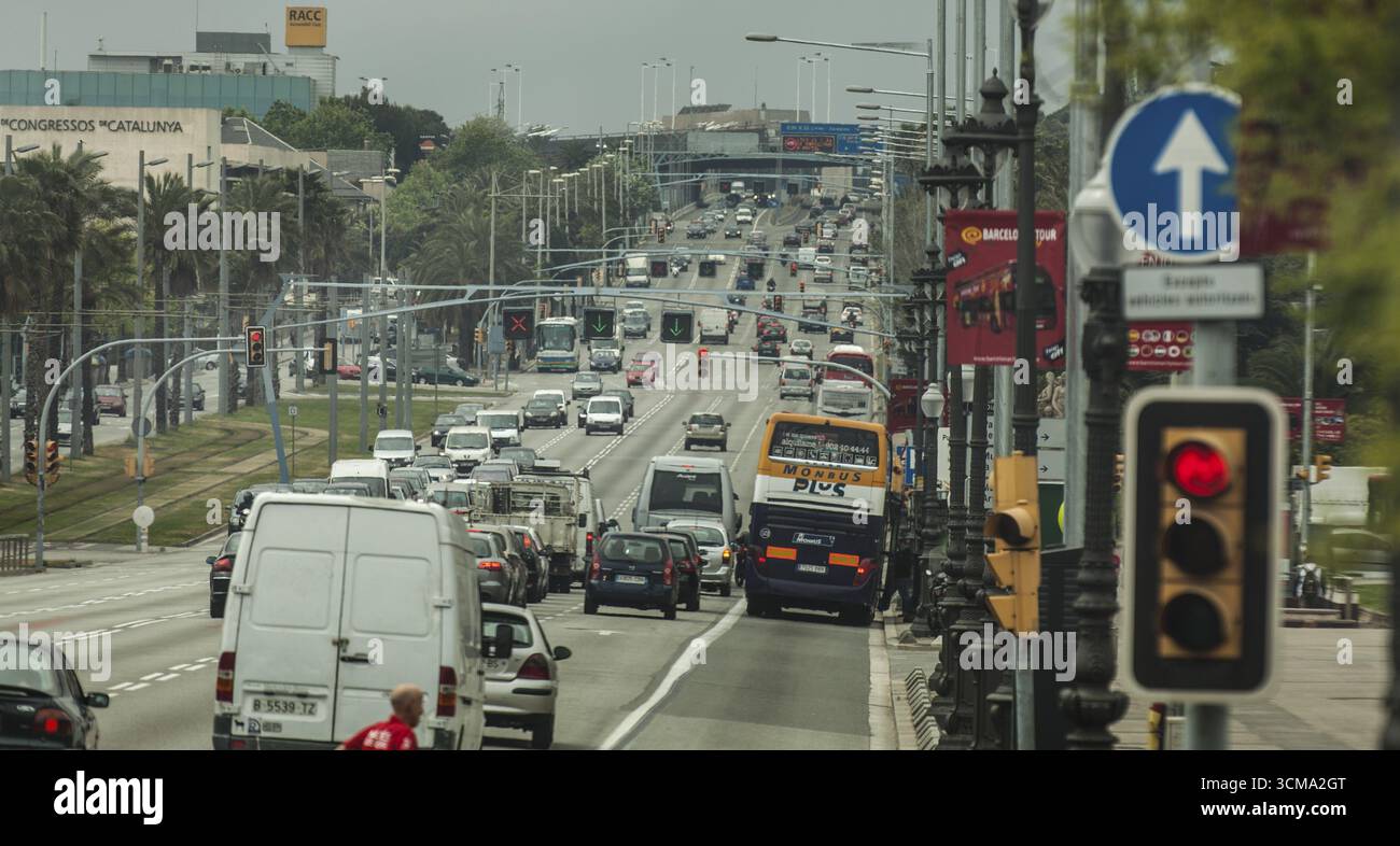 Avenida Diagonal, sechsspurige Autobahn, Barcelona, Katalonien, Spanien, Europa, Stadtrundfahrt, Tourismus, Europa Stadtrundfahrt, Katalonien, Stadttourismus, Tourismusstadt Stockfoto