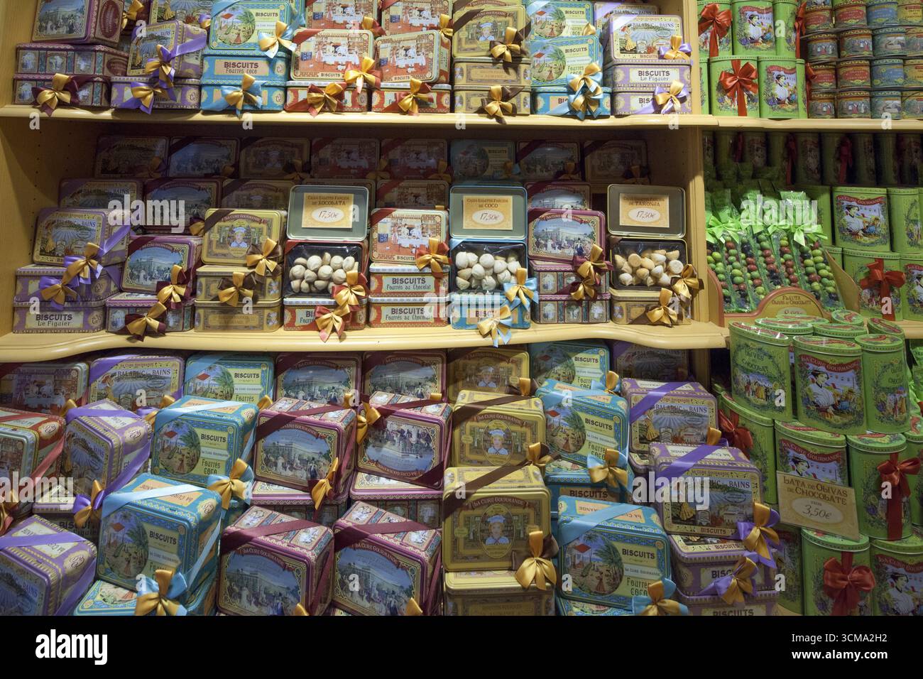 Süßwaren, Süßwarengeschäft, Geschäft, Barcelona, Stadtbesichtigung, Tourismus, Katalonien, Spanien, Europa, Stadtbesichtigung Europa, Katalonien, Stadttourismus, Tourismus Stadtbesichtigung Stockfoto