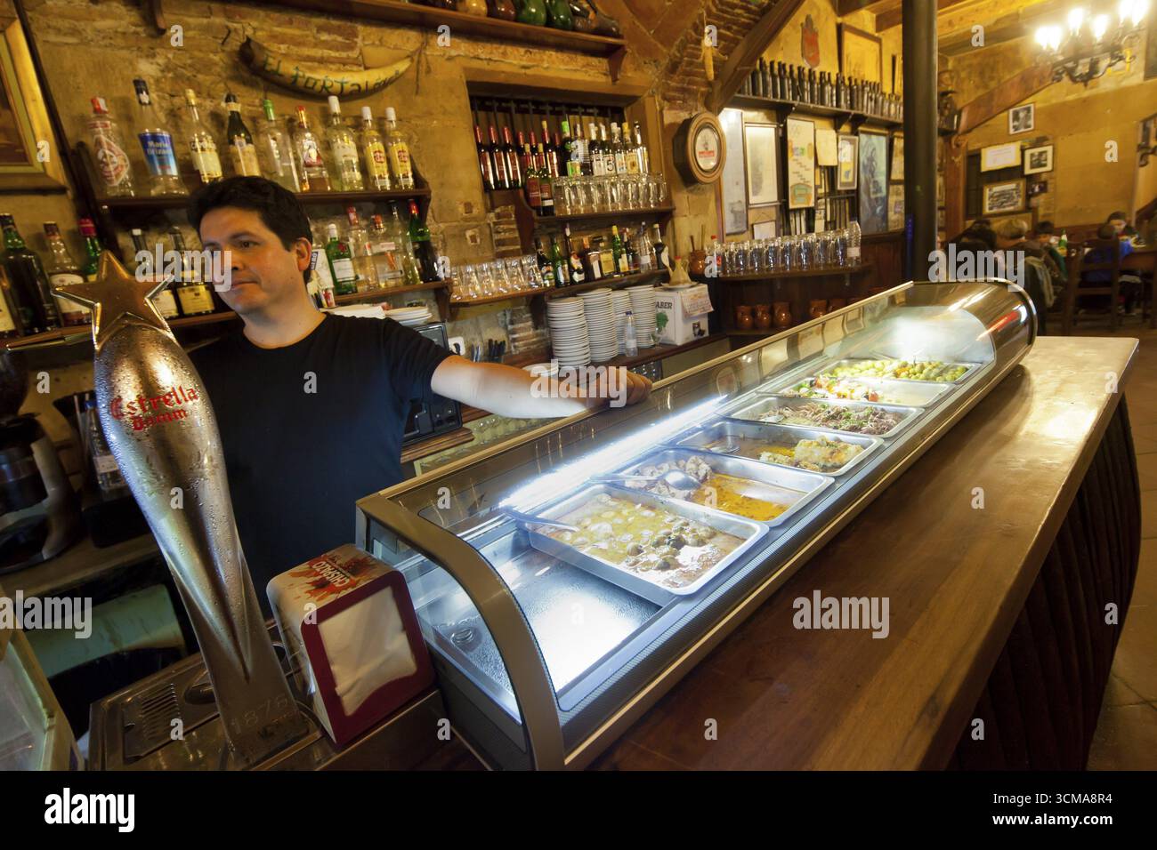 Tapas Bar, Tapas Bar in Barcelona, Barcelona, Stadtbesichtigung, Tourismus, Katalonien, Spanien, Europa, Europa, Stadtbesichtigung, Katalonien, Stadttourismus, Tourismusstadt nach Stockfoto