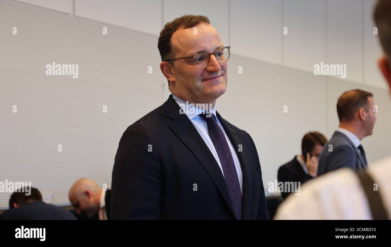 Berlin, Deutschland, 15. September 2025. Pressemitteilung vor dem Fraktionssitzung mit dem Vorsitzenden der CDU/CSU-Fraktion. Foto: Klaus Kroenert Credit: Klaus Kroenert/Alamy Live News Stockfoto