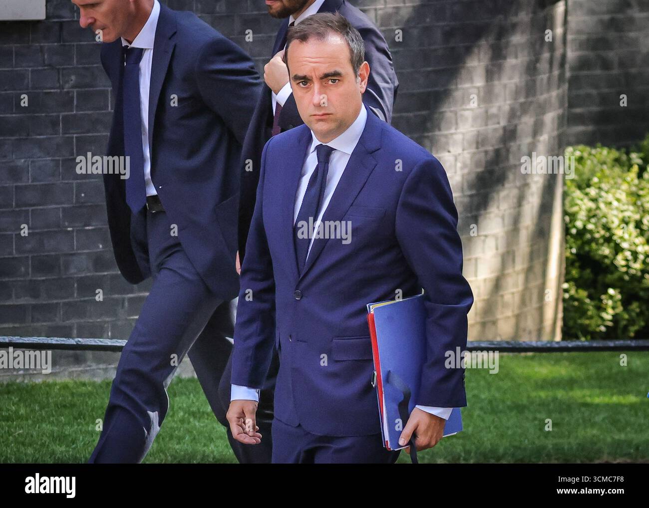 Sébastien Lecornu, Premierminister Frankreichs, dann Verteidigungsminister während des Gipfels Frankreich-Vereinigtes Königreich in der Downing Street, London Stockfoto