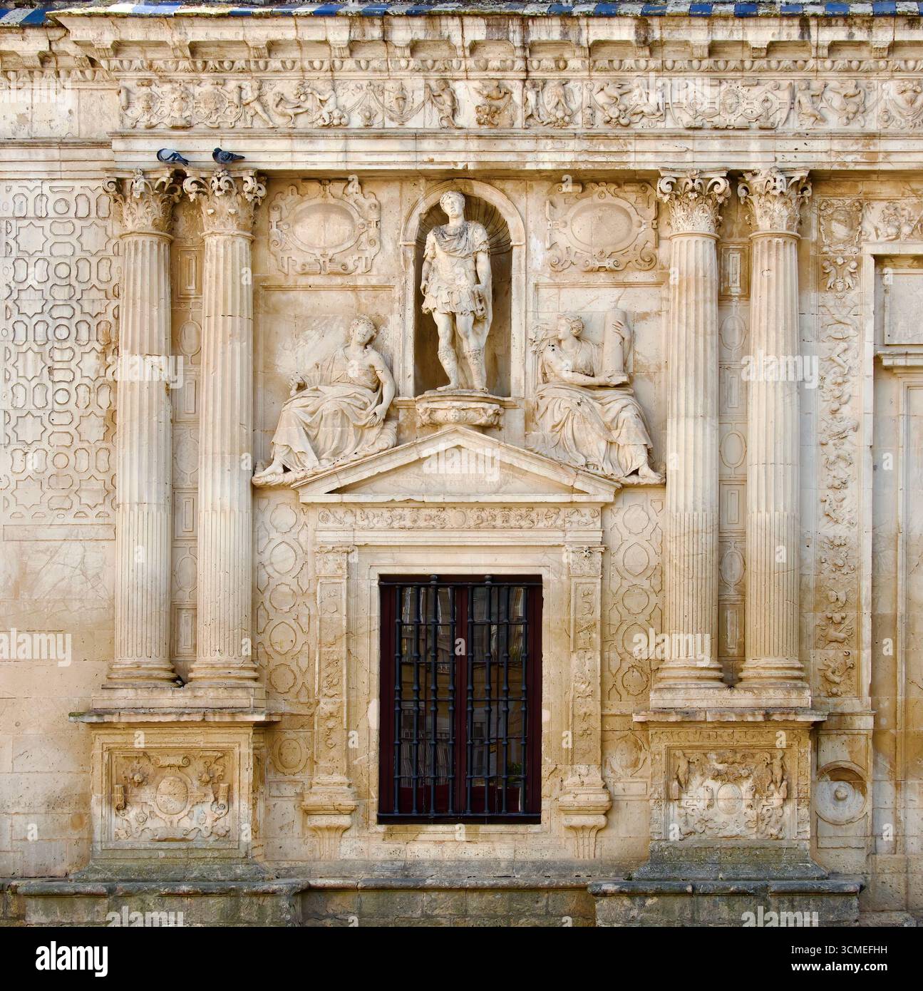 Fassade des Antiguo Ayuntamiento-Gebäudes, erbaut 1575 Plaza de la Asunción Jerez de la Frontera Cádiz Andalusien Spanien Europa Stockfoto