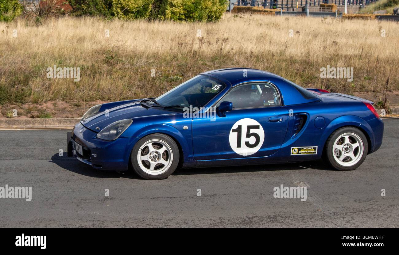 2000 Blue Toyota MR2 1800 ccm. Auto Nr. 15 beim Southport Classic und Speed Sprint Motorsport Revival 2025, Southport, Großbritannien Stockfoto