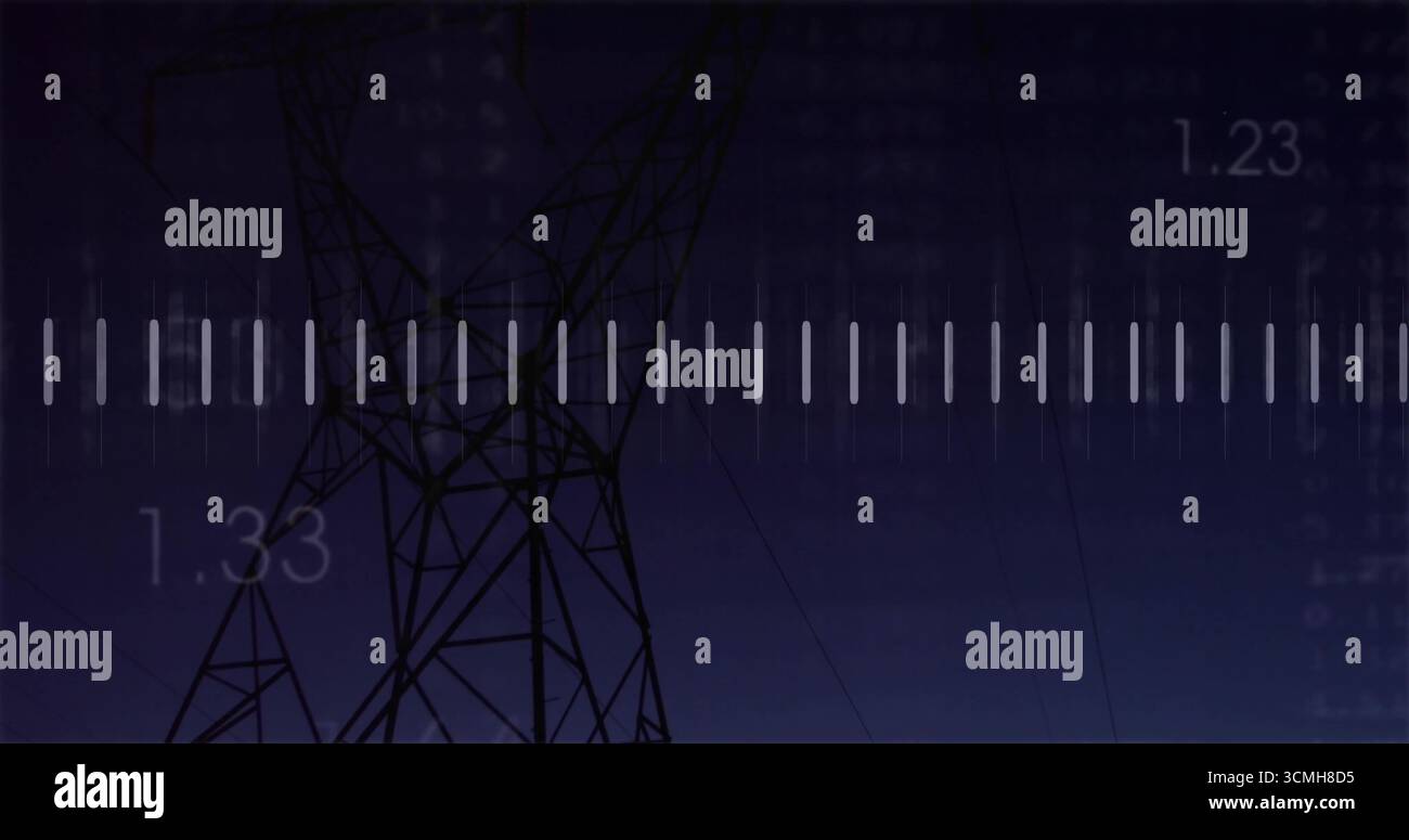 Zeigt Gittertürme mit Stromleitungen gegen den Himmel in der Abenddämmerung, Equalizer-Balken und numerische Overlays Stockfoto