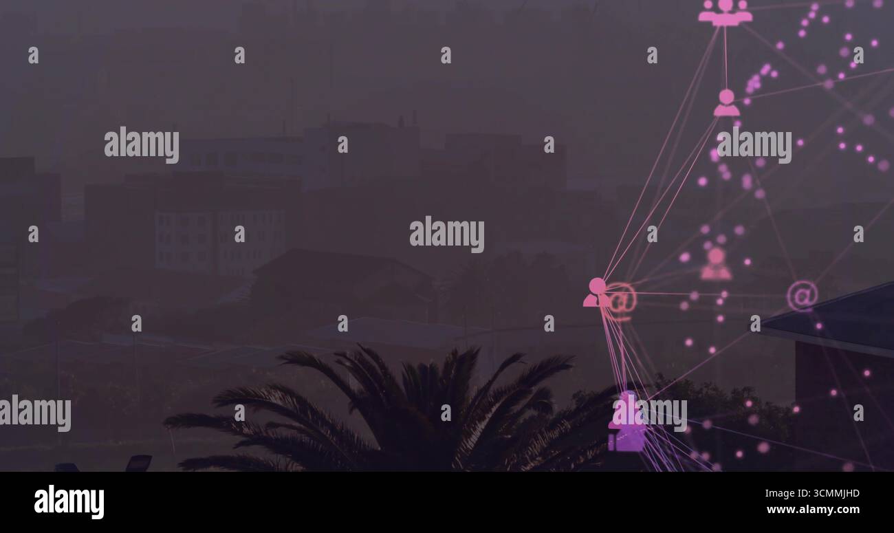 Schwebende Überlagerung mit magentafarbenen Symbolen, die Linien über der violetten Skyline mit Palmen und Kopierraum verbinden Stockfoto