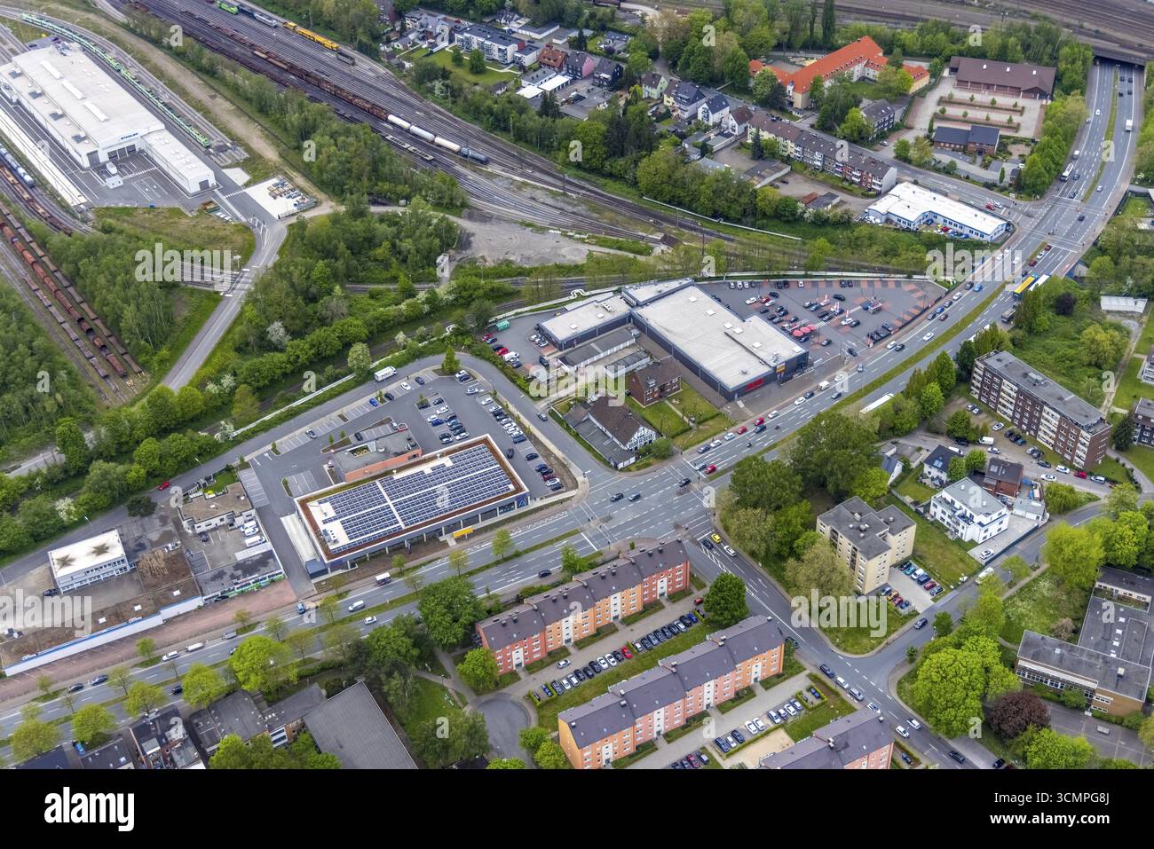 Luftansicht, Gewerbegebiet Dorstener Straße, örtliches Versorgungszentrum, Wanne-Sued, Herne, Ruhrgebiet, Nordrhein-Westfalen, Deutschland, Aldi Supermarkt, Stockfoto