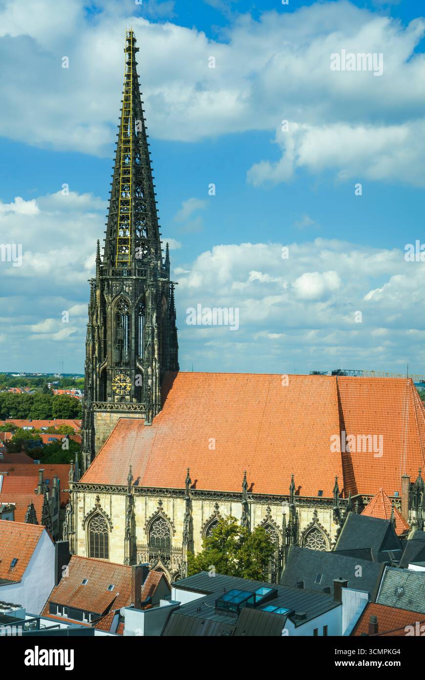Aus der Vogelperspektive, Altstadt mit Sankt Lamberti, katholische Kirche St. Lambert, Münster, Nordrhein-Westfalen, Deutschland, Europa Stockfoto