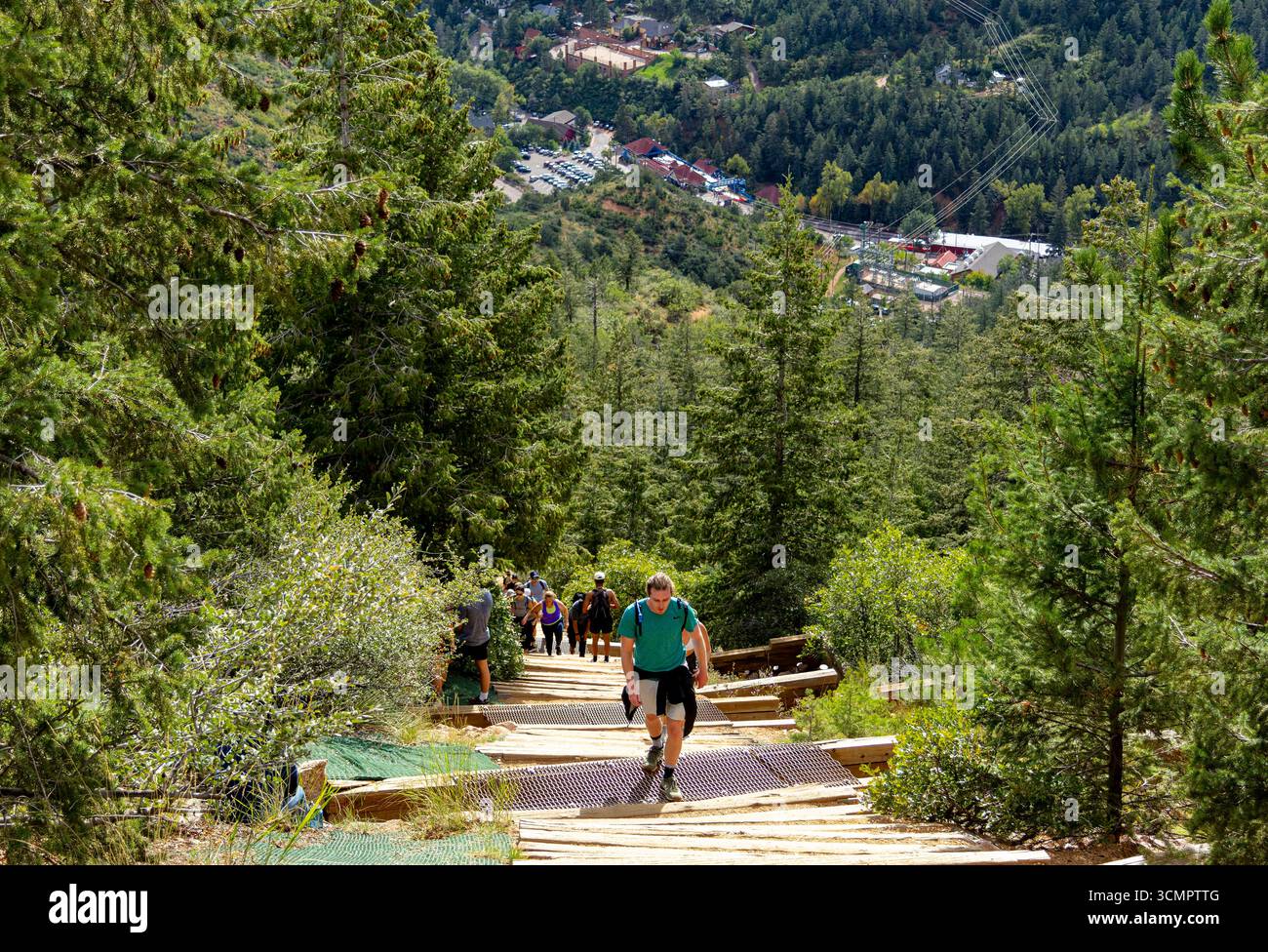Szenen aus der Manitou Incline mit meinen Neffen Justin und Brady Stockfoto