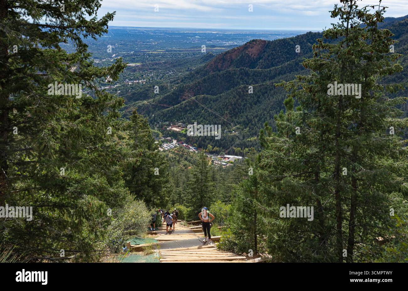 Szenen aus der Manitou Incline mit meinen Neffen Justin und Brady Stockfoto