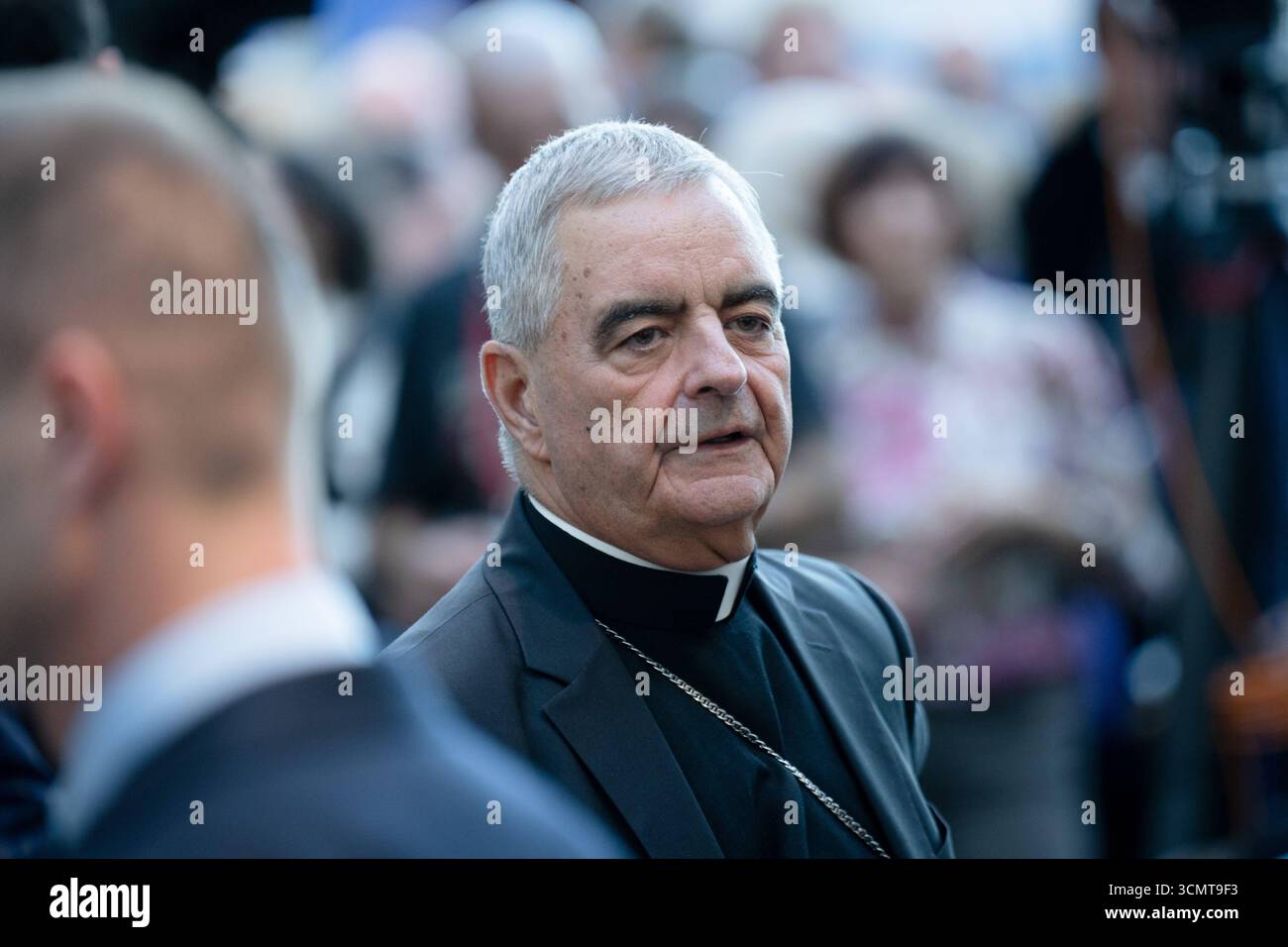 Neujahrsempfang, 75. Jubiläum des Zentralrats der Juden Neujahrsempfang, 75. Jubiläum des Zentralrats der Juden in Deutschland, Jüdisches Museum Berlin, Rosch-Haschana-Empfang, Erzbischof Nikola Eterovic, Vatikan-Botschafter Berlin Berlin Berlin GER *** Neujahrsempfang, 75. Jahrestag des Zentralrats der Juden Neujahrsempfang, 75. Jahrestag des Zentralrats der Juden in Deutschland, Jüdisches Museum Berlin, Rosch Hashanah Empfang, Erzbischof Nikola Eterovic, Vatikanbotschafter Berlin GER Stockfoto