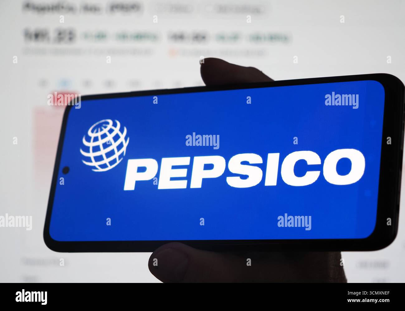 Deutschland. September 2025. In dieser Abbildung wird das Logo von PepsiCo, Inc. Auf einem Smartphone-Bildschirm angezeigt. Quelle: SOPA Images Limited/Alamy Live News Stockfoto