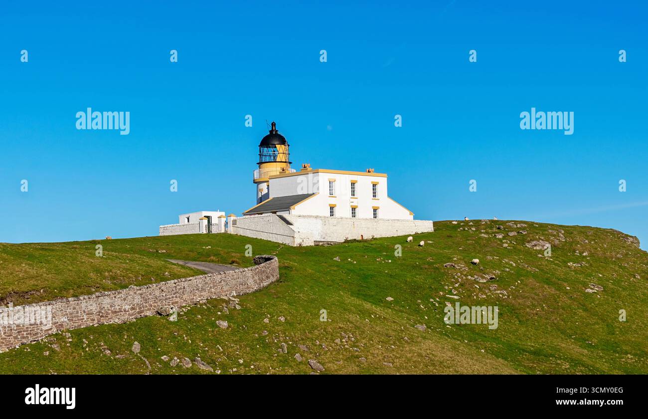 Das Stoer Head Lighthouse wurde 1870 von David und Thomas Stevenson in Schottland gebaut Stockfoto