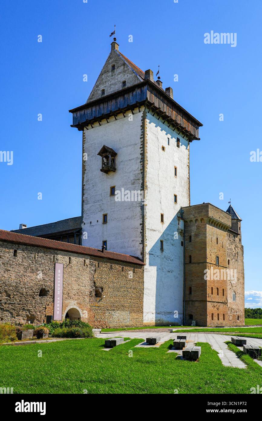 Hermann Turm in der Festung Narva in der estnischen Stadt Narva im Baltikum Stockfoto