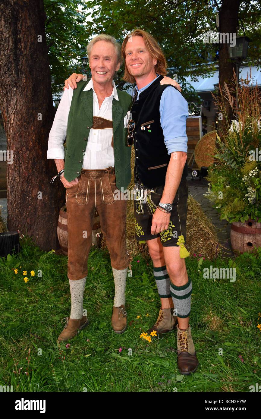 Peter Kraus /mit Sohn Mike HeidiFest von Heidi Klum / Hofbräu / München / 18. September 2025 *** Peter Kraus mit Sohn Mike HeidiFest von Heidi Klum Hofbräu München 18. September 2025 Stockfoto