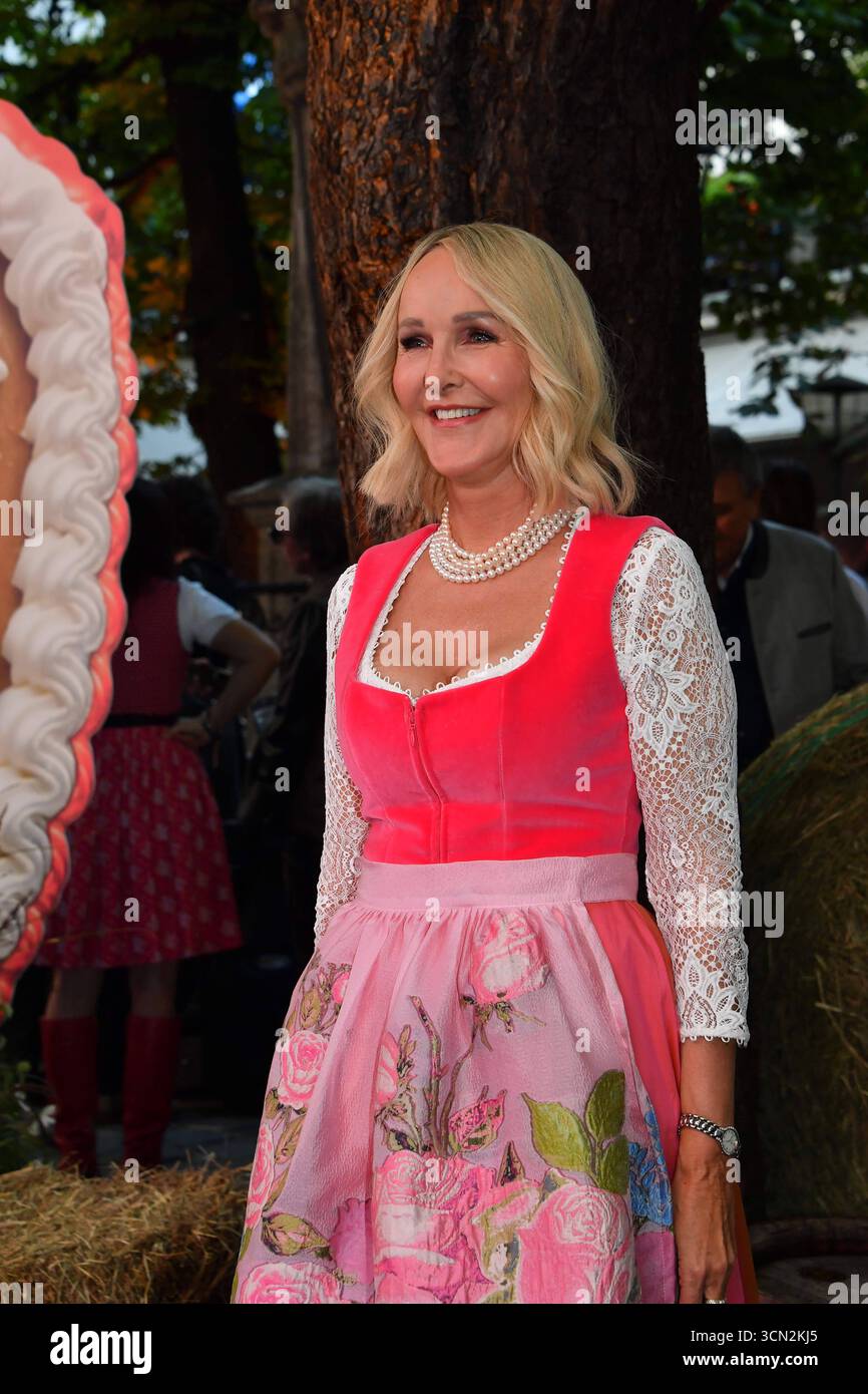 Kristina Bach / Heidifest von Heidi Klum / Hofbräu / München / 18. September 2025 *** Kristina Bach Heidifest von Heidi Klum Hofbräu München 18. September 2025 Stockfoto