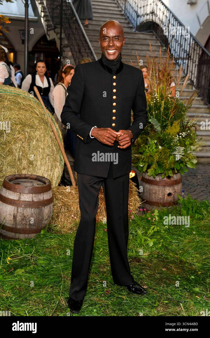 abb Bruce Darnell zu Gast in Tracht beim Heidifest 2025 by Heidi Klum dem Pre Oktoberfest Event von Pro 7 im Münchner Hofbräuhaus am 18.09.2025 in München *** abb Bruce Darnell als Gast in Tracht beim Heidifest 2025 von Heidi Klum die Vorveranstaltung von Pro 7 im Münchner Hofbräuhaus am 18 09 2025 in München Stockfoto