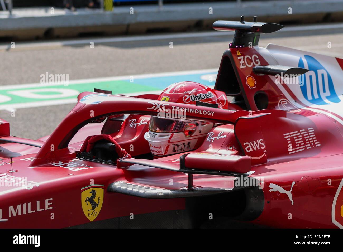Aserbaidschan GP F1 2025 am 19. September 2025 in Baku, Aserbaidschan - Formel 1 Charles Leclerc Fahrer für Scuderia Ferrari HD - Credit: Davide Galli/Alamy Live News Stockfoto