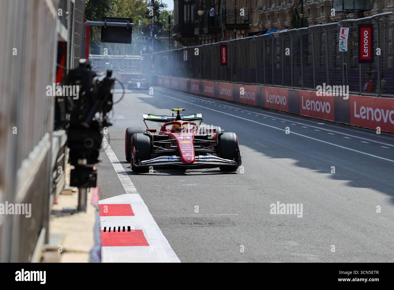 Aserbaidschan GP F1 2025 am 19. September 2025 in Baku, Aserbaidschan - Formel 1 Lewis Hamilton Scuderia Ferrari - Credit: Davide Galli/Alamy Live News Stockfoto