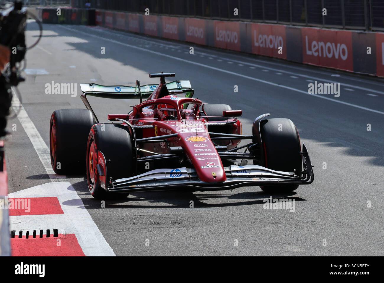 Aserbaidschan GP F1 2025 am 19. September 2025 in Baku, Aserbaidschan - Formel 1 Charles Leclerc Scuderia Ferrari HD - Credit: Simone Frigerio/Alamy Live News Stockfoto