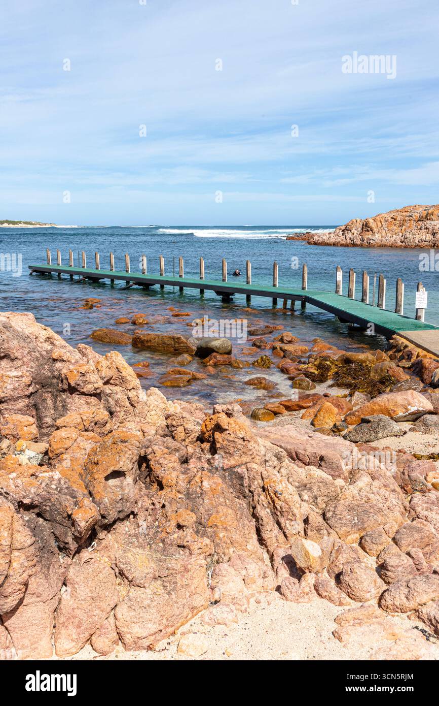 Ein Steg in der Cowaramup Bay in der Nähe von Gracetown, Margaret River Area, Shire of Augusta in der Region SW von Western Australia, WA Stockfoto