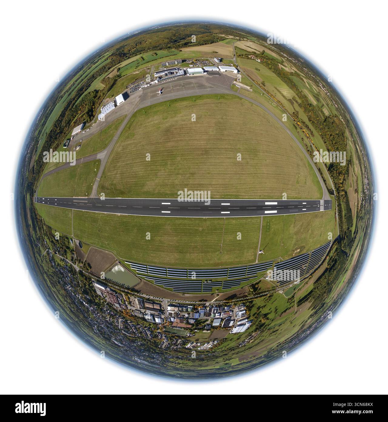 Flughafen Saarbrücken-Ensheim, Flughafen Saarbrücken, Saarbrücken, Saarbrücken, Saarland, Deutschland, Europa, Luftaufnahme, Vogelperspektive, Luftbild Stockfoto