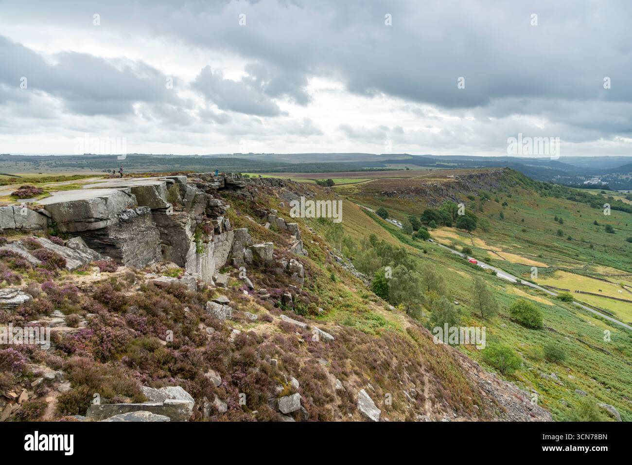 Curbar Edge eine Gritsteinlandschaft im Peak District Nationalpark, Derbyshire, England. Stockfoto