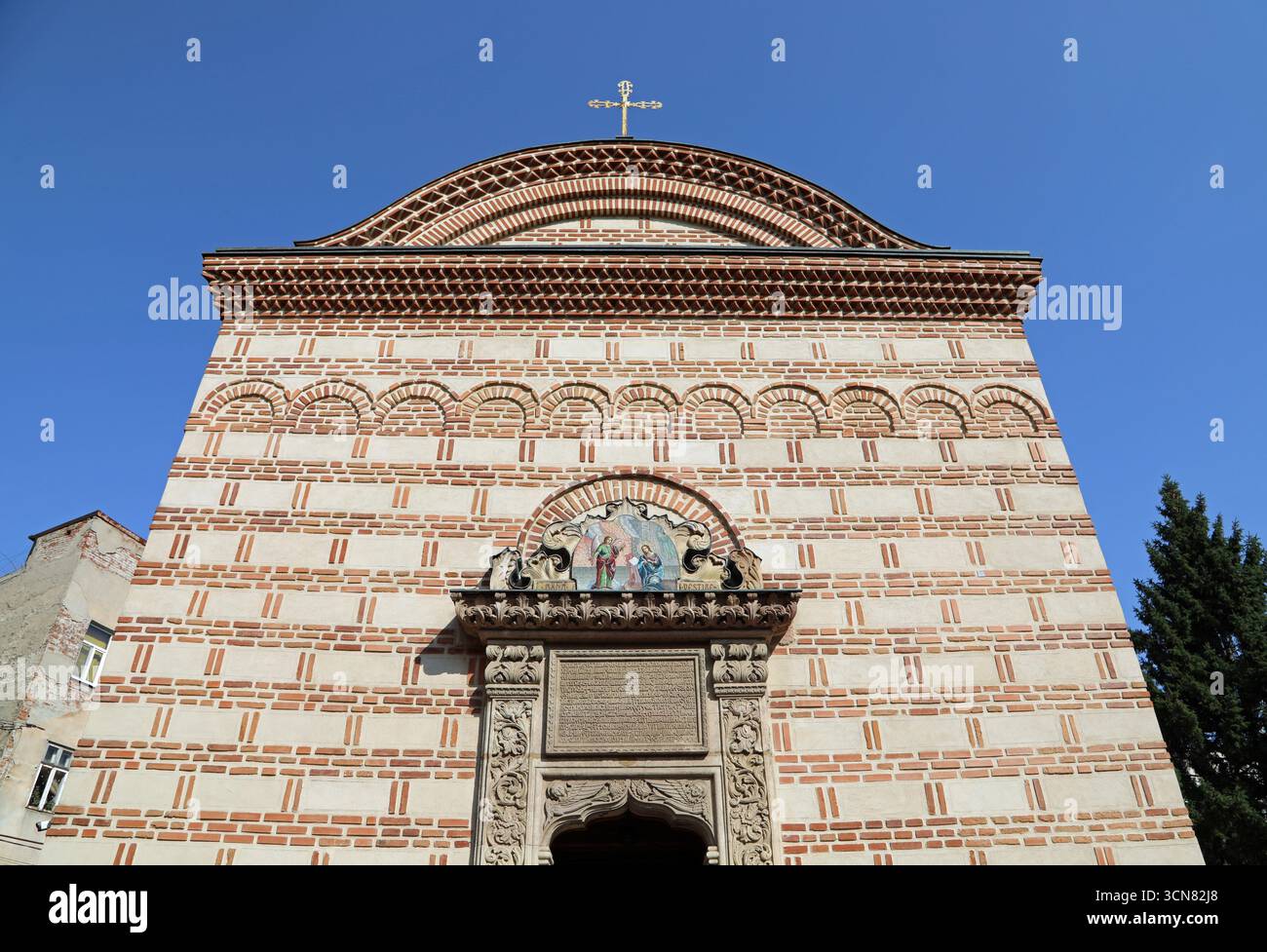 Historische Kirche St. Antonius im Stadtteil Lipscani von Bukarest Stockfoto