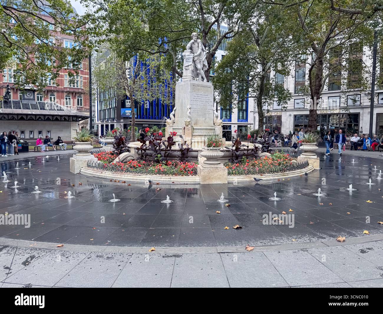 Leicester Square Gardens, London - Smartphone-aufgenommenes Stockfoto