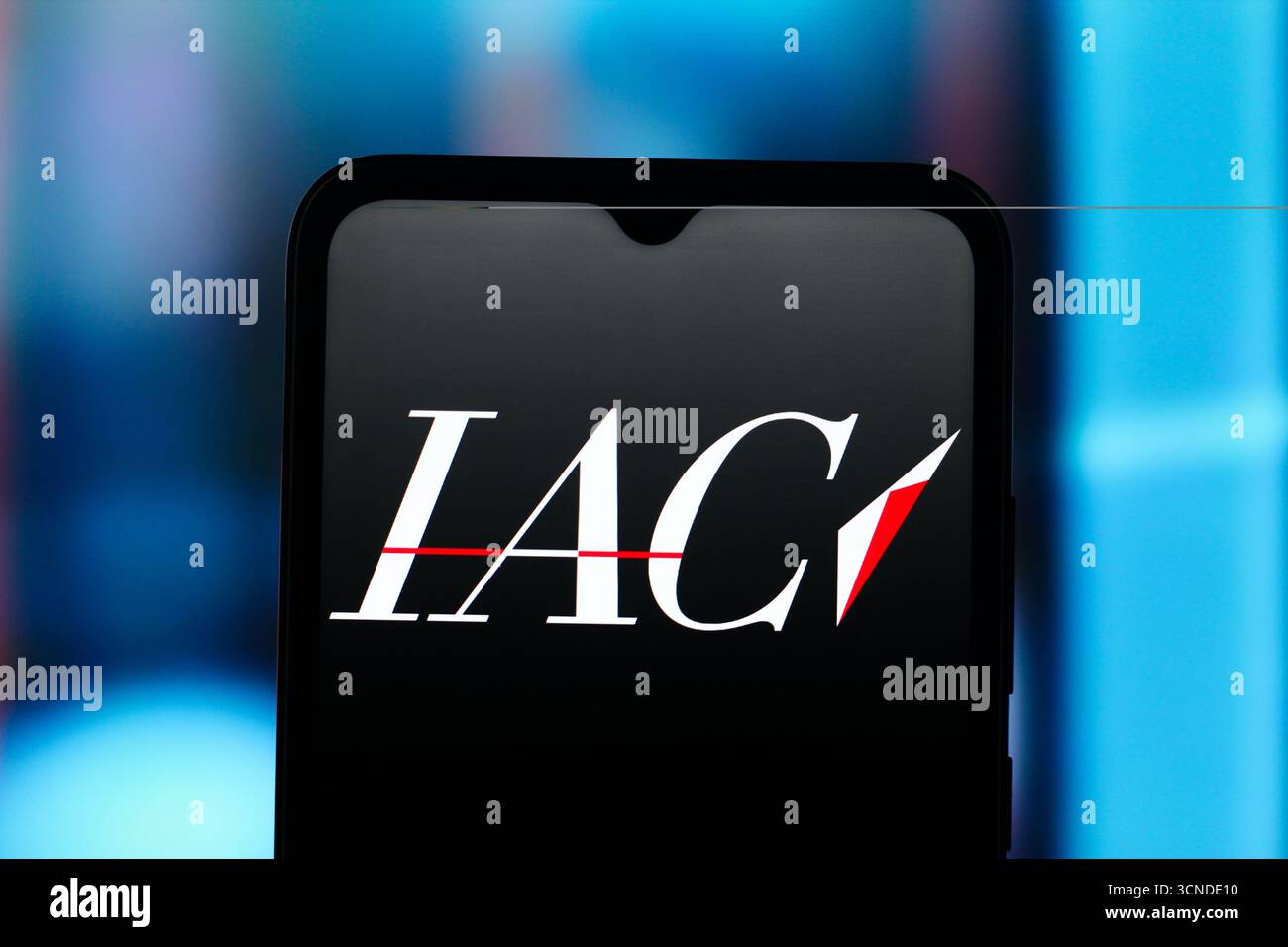 Kanada. September 2025. In dieser Abbildung wird das IAC-Logo (Inter Active Corp) auf einem Smartphone-Bildschirm angezeigt. (Credit Image: © Thomas Fuller/SOPA Images via ZUMA Press Wire) NUR REDAKTIONELLE VERWENDUNG! Nicht für kommerzielle ZWECKE! Stockfoto