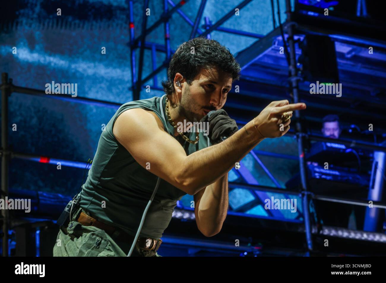 Sebastián Yatra in der Roig Arena Stockfoto