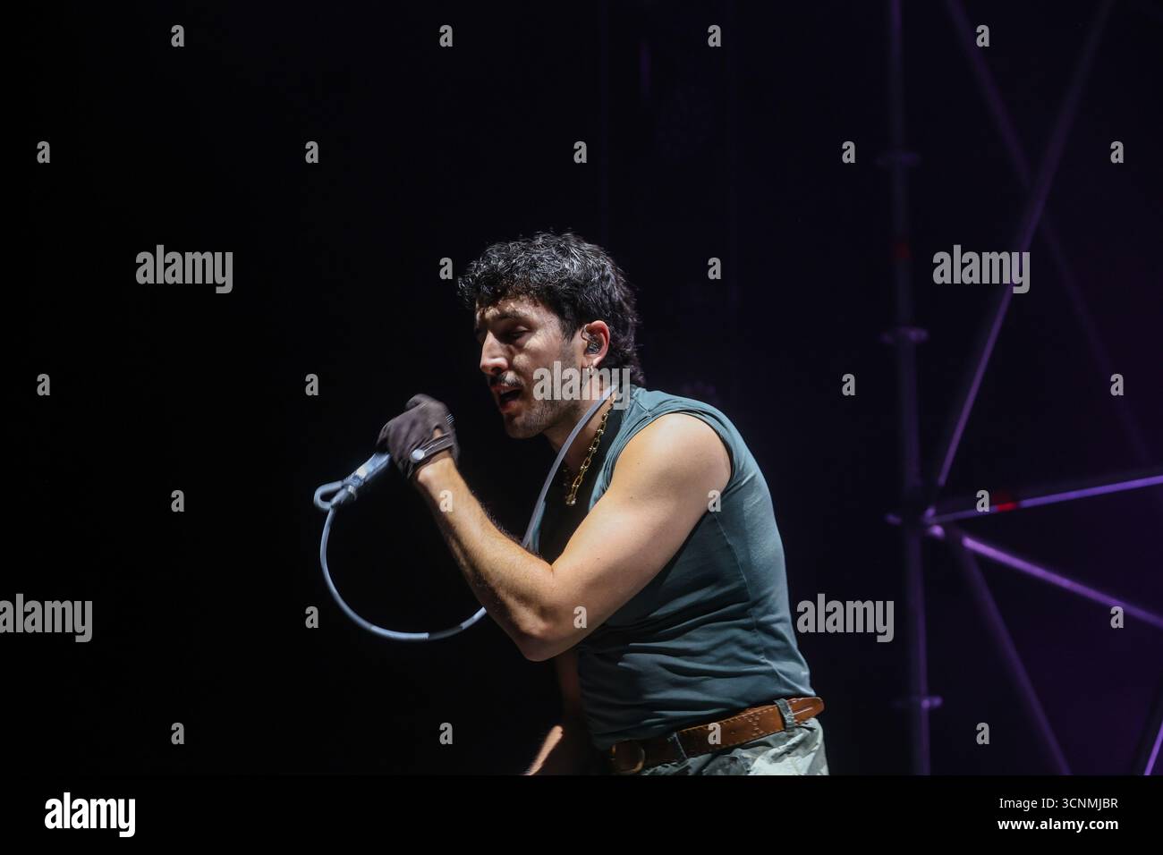Sebastián Yatra in der Roig Arena Stockfoto