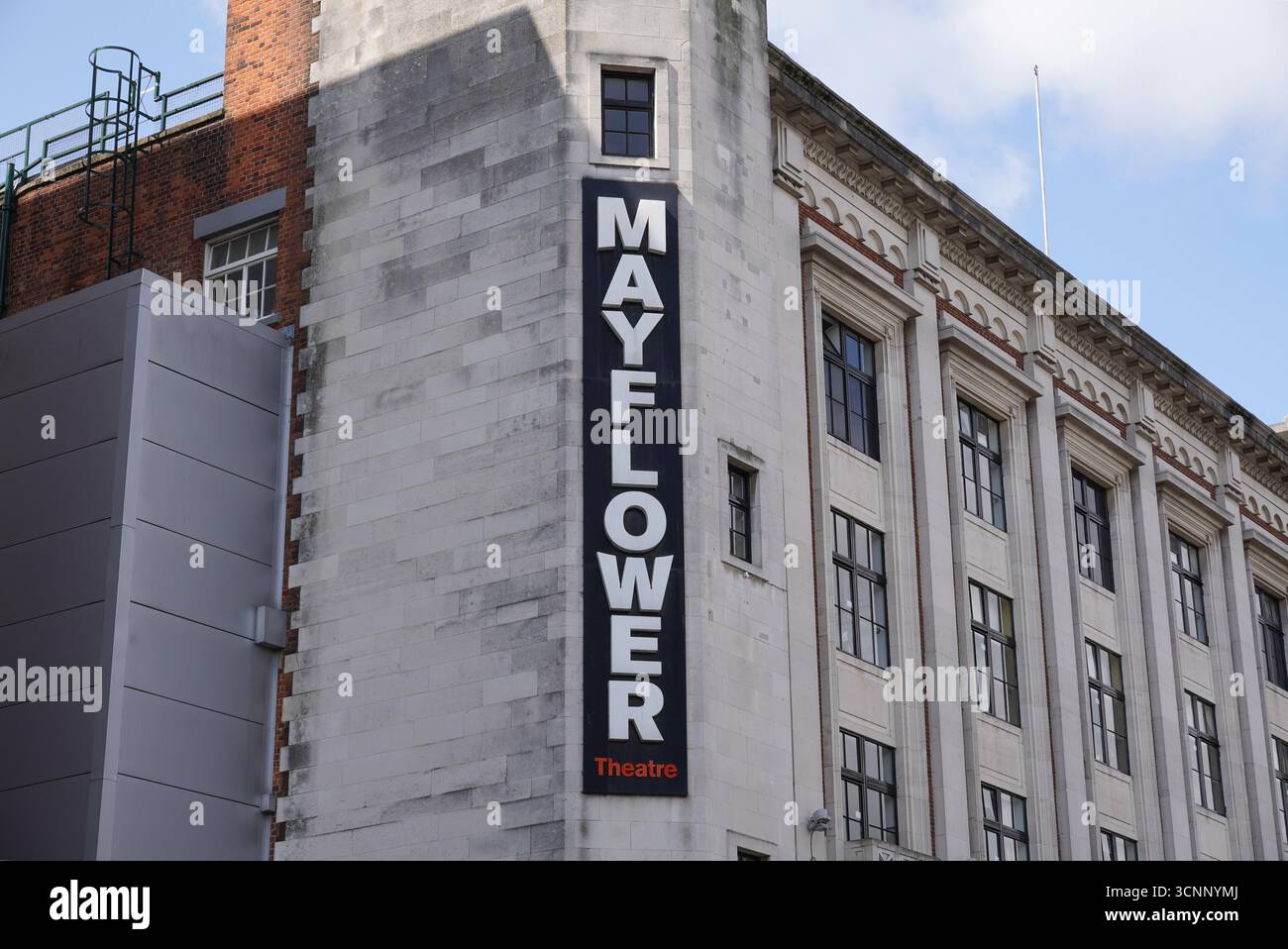 Mayflower Theatre in Southampton England 6. Juni 2025. Veranstaltungsort für Performancekunst Stockfoto