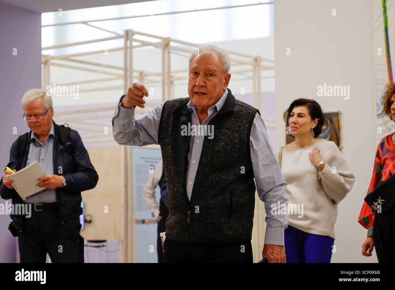 Rimer Cardiollom Kuenstler der Ausstellung, in der Ausstellung 'RE-CONNECT. Kunst und Kampf im Bruderland', Museum der bildenden Kuenste, MdbK, Leipzi Stockfoto