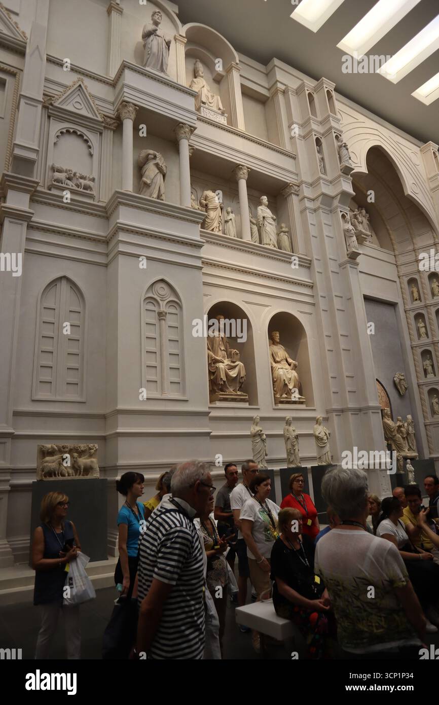 Eine Begegnung mit Genius der Renaissance im Museum Opera del Duomo. Originale Meisterwerke wie Ghibertis Paradiestore unter anderem. Stockfoto