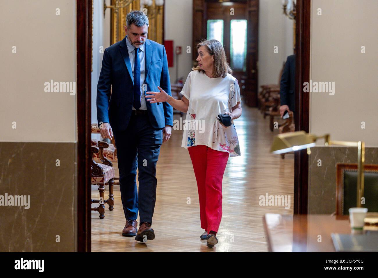The first vice-president of the Senate Bureau, Javier Maroto Aranzábal, and the president of the Congress, Francina Armengol, on their arrival at the joint meeting of the Congress and Senate Boards, at the Congress of Deputies, on September 24, 2025, in Madrid (Spain). SEPTEMBER 24;2025 Ricardo Rubio / Europa Press 09/24/2025 (Europa Press via AP) Stockfoto