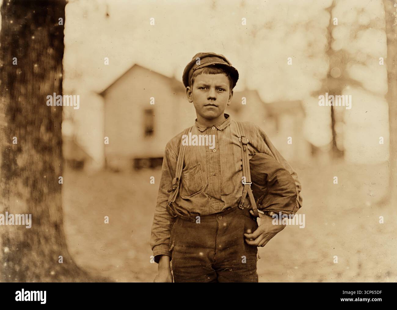 Archie Love, Mühlenarbeiter, 14 Jahre alt, Chester, South Carolina, 1908: Lewis Hine (1874–1940) US-amerikanischer Soziologe und Muckraker-Fotograf Stockfoto