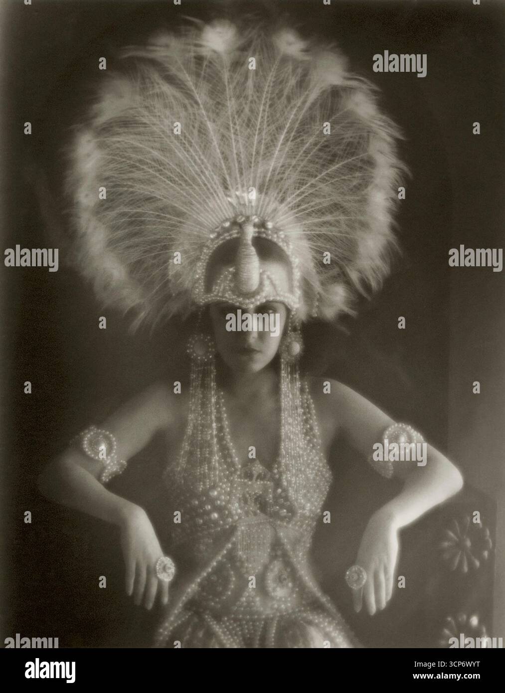 Gloria Swanson in "Male and Female" von Cecil B. DeMille. Museum: PRIVATE SAMMLUNG. Autor: KARL STRUSS. Stockfoto