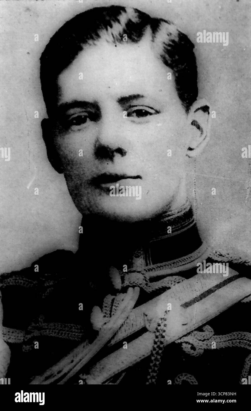 In seiner 4. Husarenuniform sah er in vielen Teilen der Welt aktiven Dienst – mit Auszeichnung an der Nordwestgrenze. Juli 1942. Stockfoto