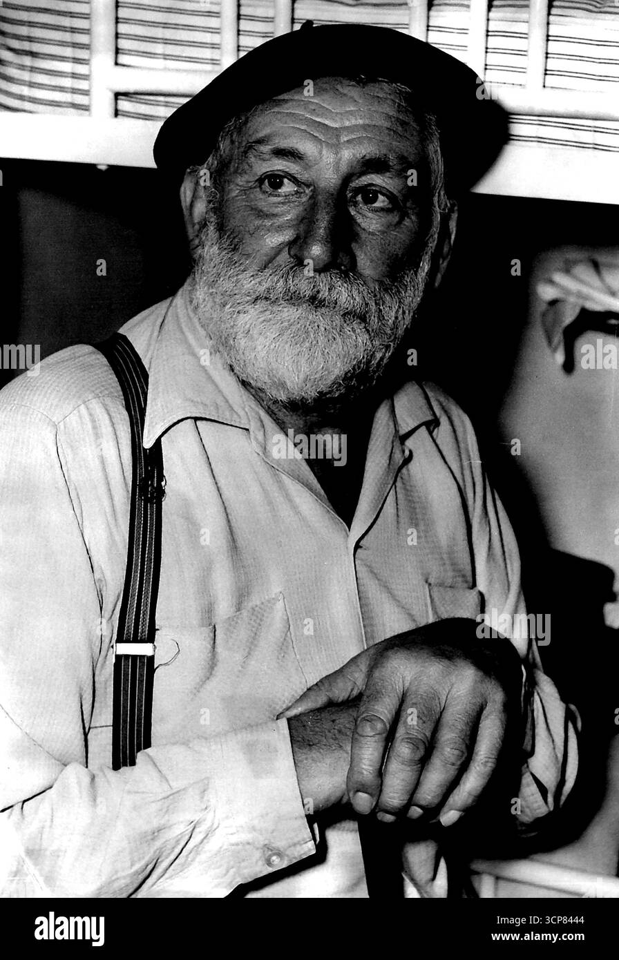 Naturist family Fotos und Bildmaterial in hoher Auflösung Alamy